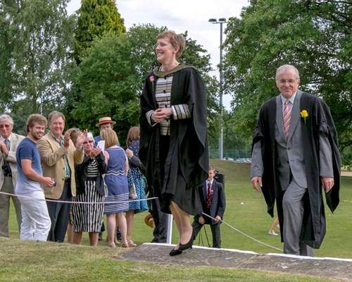 Mr Bowen at Commemoration Day 2015
