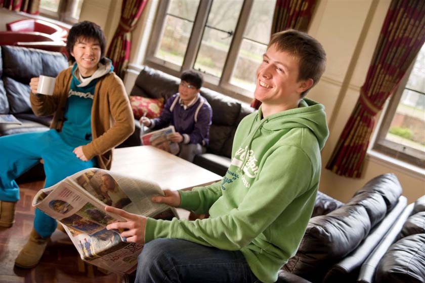 Pupils in Wendron-Gordon Common Room