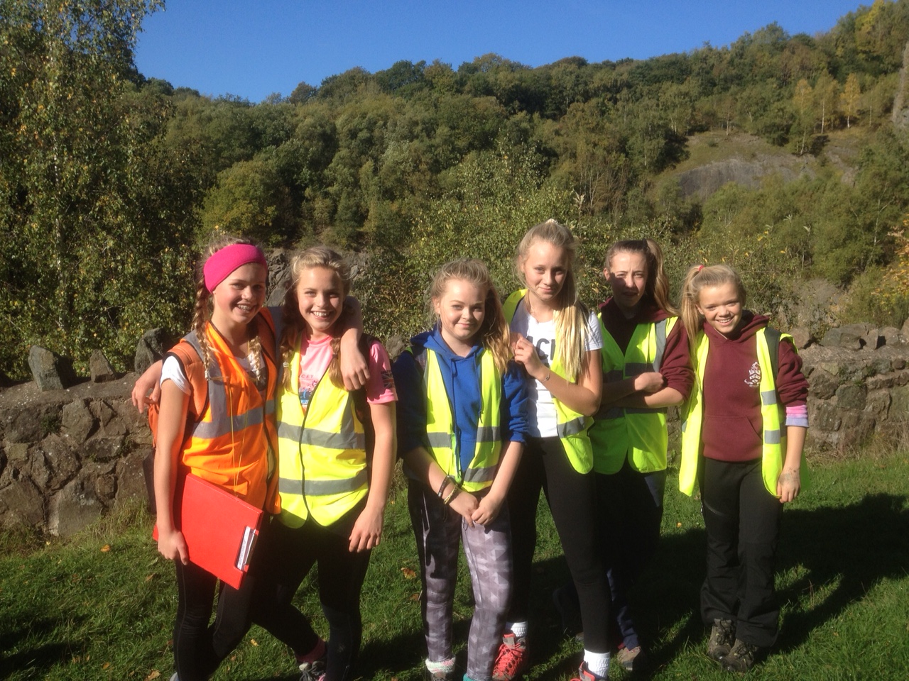Day 1 of Lower Fourth Camp: Pupils begin their journey at Gullet Quarry, 14th October 2015